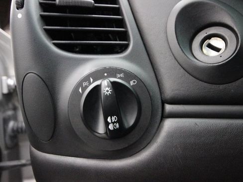 Used 2004 Porsche 911 Carrera 4S image 27