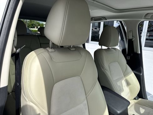 Used 2018 MAZDA CX-5 Touring w/ Preferred Equipment Package FWD image 46