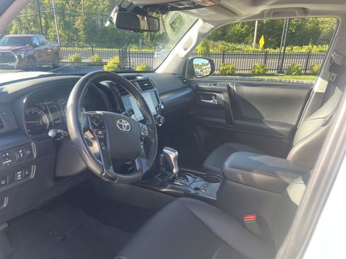 Used 2024 Toyota 4Runner TRD Pro AWD/4WD image 5