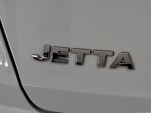 Used 2019 Volkswagen Jetta SE FWD image 22