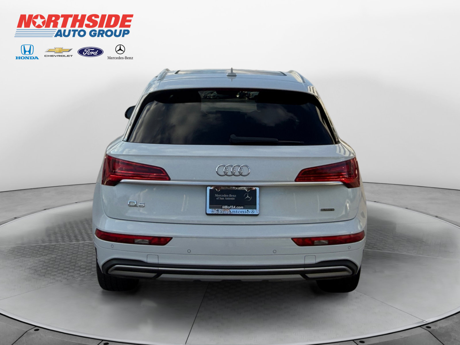 Used 2021 Audi Q5 2.0T Premium Plus w/ Premium Plus Package AWD/4WD image 6
