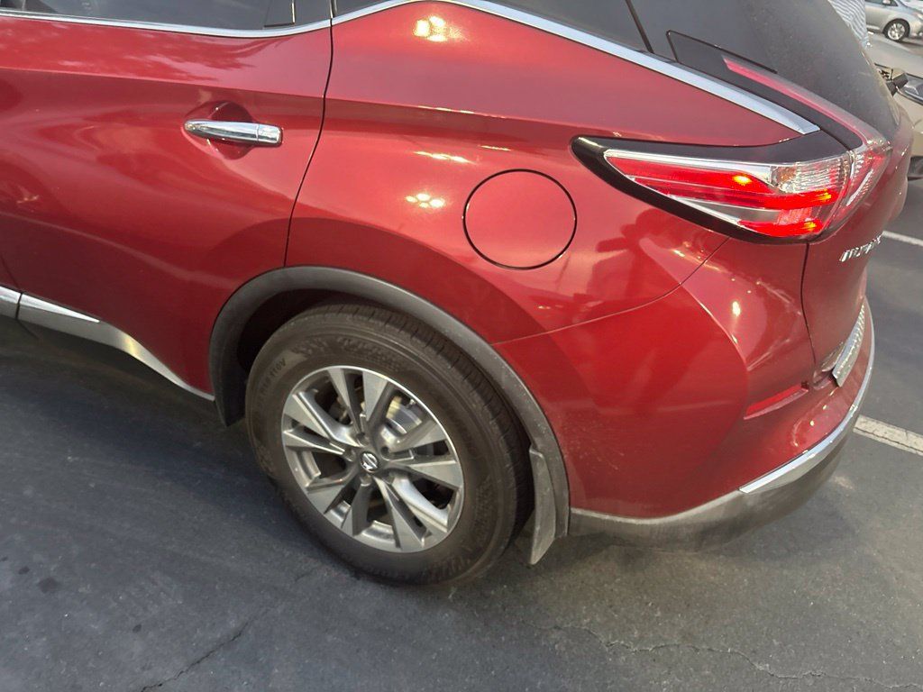 Used 2017 Nissan Murano SL w/ SL Technology Package AWD/4WD image 9