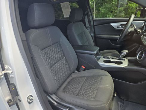 Used 2021 Chevrolet Blazer LT FWD image 23