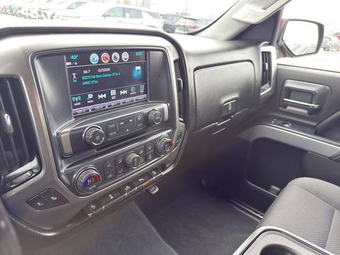 Used 2018 Chevrolet Silverado 1500 LT w/ All Star Edition image 23