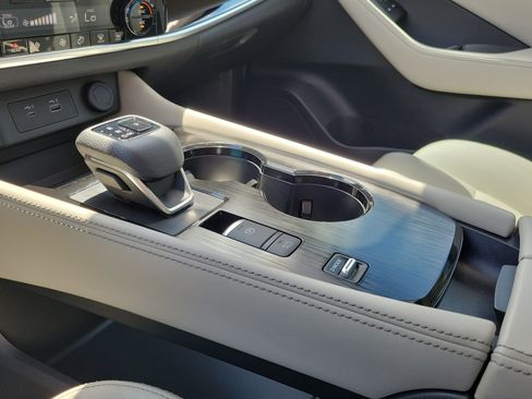 Certified 2023 Nissan Rogue SL w/ SL Premium Package FWD image 29