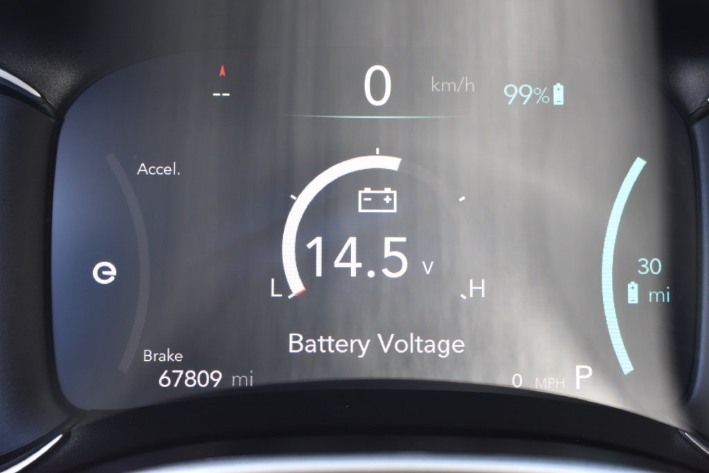 Used 2024 Chrysler Pacifica Limited FWD image 26