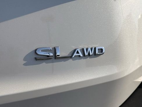 Certified 2023 Nissan Rogue SL w/ SL Premium Package image 18
