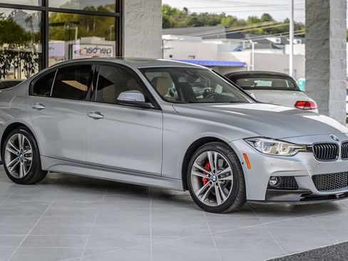 Used 2017 BMW 340i xDrive Sedan image 4
