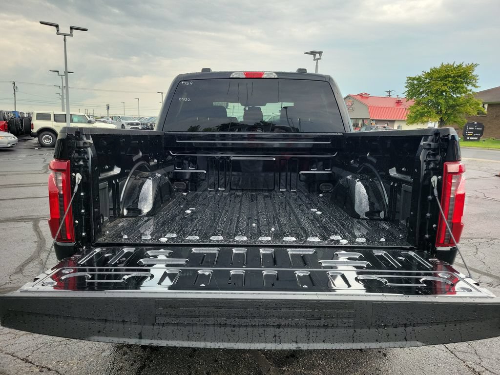 New 2026 Ford F150 STX w/ Equipment Group 200A AWD/4WD image 10