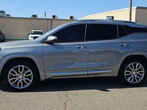 Used 2023 GMC Terrain Denali AWD/4WD image 6