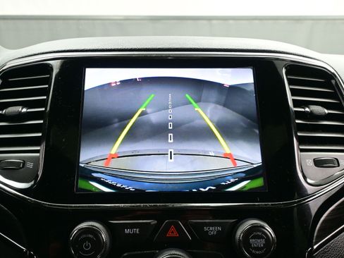 Used 2020 Jeep Grand Cherokee Limited X image 18