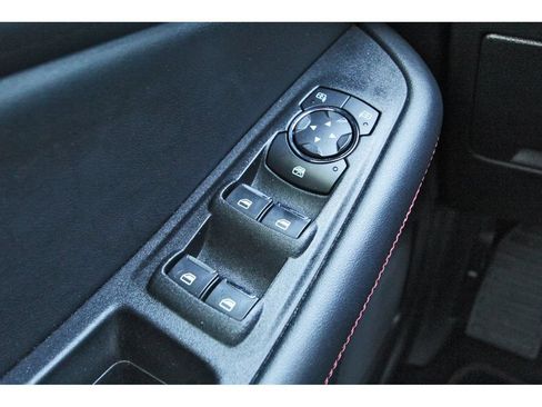 Used 2020 Ford Edge ST-Line FWD image 21