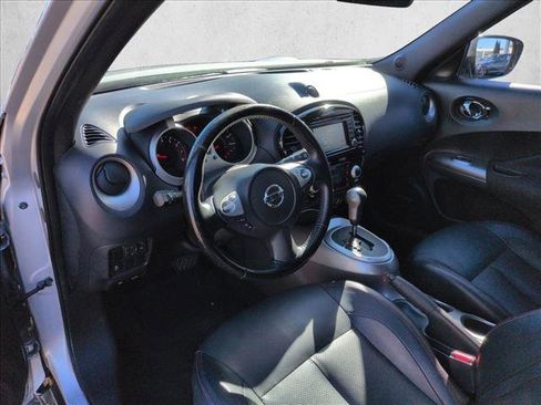 Used 2015 Nissan Juke SL image 10