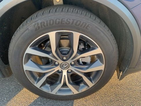 Used 2024 Acura MDX FWD w/ Technology Package image 4