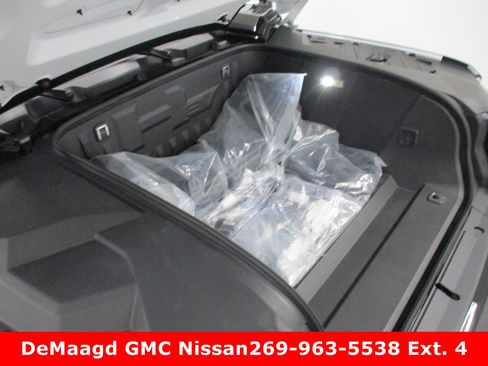 New 2026 GMC Hummer EV SUV image 25