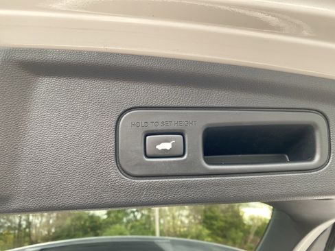 Used 2023 Acura MDX SH-AWD image 29