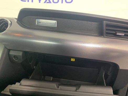 Used 2019 Ford Mustang GT w/ Ford Safe & Smart Package image 34