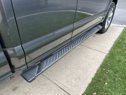 Used 2017 Ford F150 XL w/ Equipment Group 101A Mid image 9