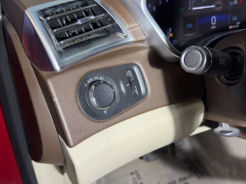Used 2016 Cadillac SRX Luxury AWD/4WD image 11