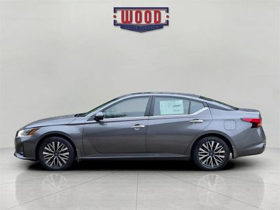 New 2025 Nissan Altima 2.5 SV w/ SV Premium Package