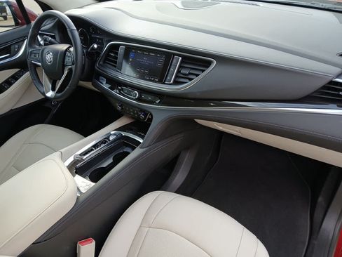 Used 2023 Buick Enclave Essence FWD image 50