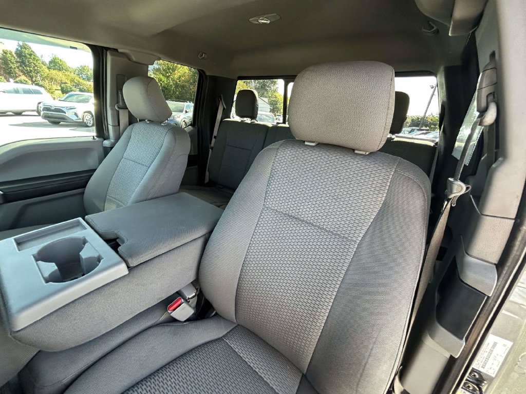 Used 2016 Ford F150 XLT w/ Equipment Group 302A Luxury RWD image 18