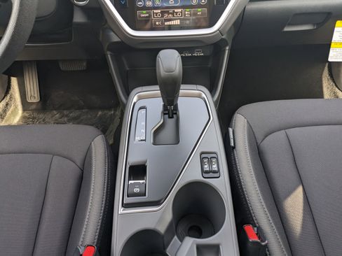 Certified 2025 Subaru Crosstrek 2.0i Premium image 18