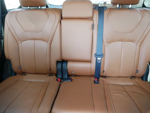 Certified 2023 INFINITI QX60 Sensory w/ Vision Package AWD/4WD image 13