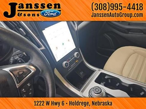 Used 2023 Ford Edge SEL w/ Convenience Package AWD/4WD image 10