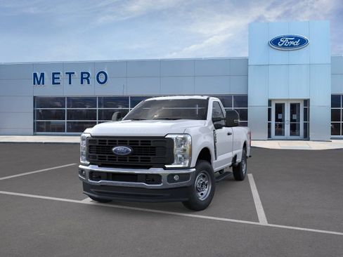 New 2026 Ford F250 XL w/ XL Chrome Package AWD/4WD image 3
