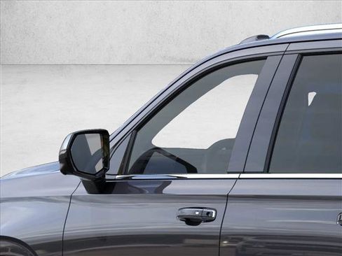 New 2026 Chevrolet Suburban Premier RWD image 12