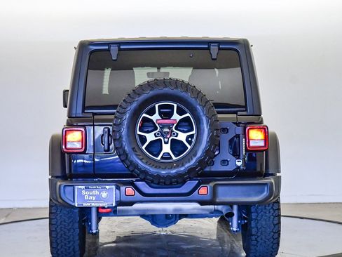 Used 2022 Jeep Wrangler Unlimited Rubicon image 3