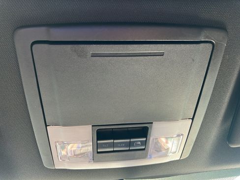 Used 2014 Ford F150 Platinum AWD/4WD image 28