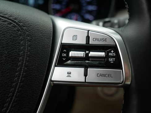 Certified 2022 Kia Telluride SX w/ Nightfall Edition Package AWD/4WD image 29