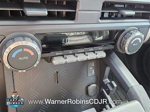 Used 2025 Toyota Tacoma TRD Sport image 23