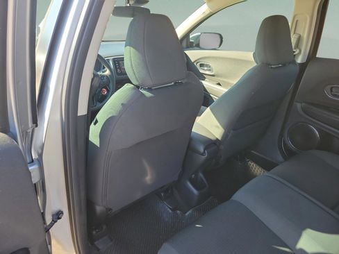 Certified 2022 Honda HR-V EX image 7