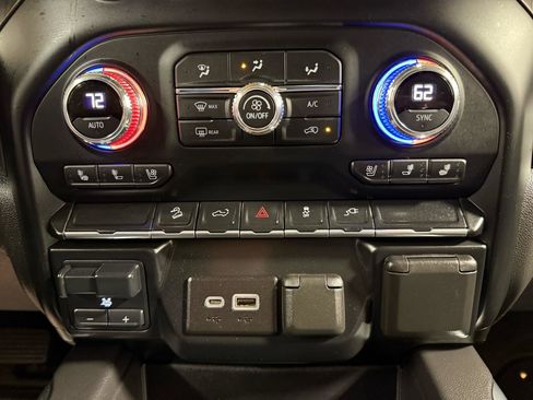 Used 2021 GMC Sierra 1500 AT4 AWD/4WD image 19