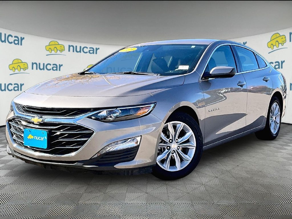 Used 2025 Chevrolet Malibu LT FWD image 3