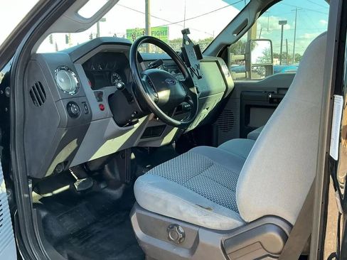 Used 2015 Ford F650 2WD Regular Cab Super Duty image 22