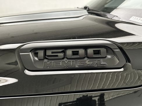 Used 2019 RAM 1500 Big Horn AWD/4WD image 42