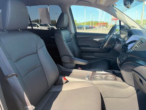 Used 2022 Honda Pilot Special Edition image 12