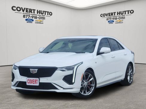Used 2025 Cadillac CT4 Sport w/ Technology Package RWD image 1