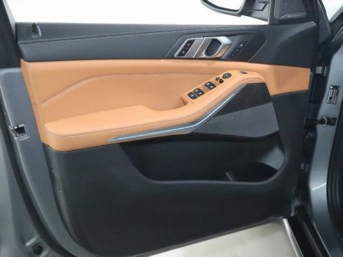 Certified 2024 BMW X5 xDrive40i w/ Premium Package image 16