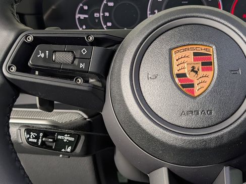New 2026 Porsche Cayenne Coupe AWD/4WD image 39