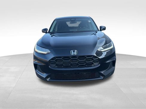 Used 2023 Honda HR-V LX image 8