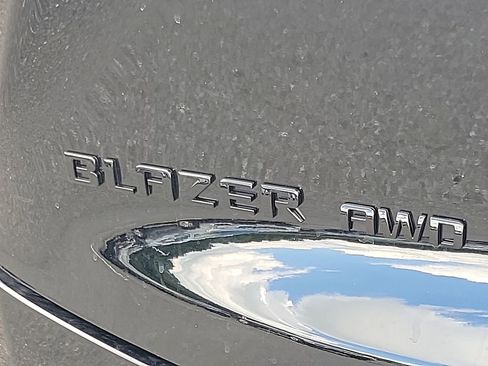 New 2025 Chevrolet Blazer RS w/ Driver Confidence II Package image 5