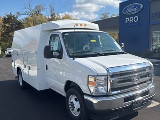 New 2026 Ford E-350 and Econoline 350 Super Duty w/ Power Equipment Group RWD video 3
