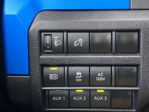 Used 2024 Toyota Tacoma TRD Off-Road w/ TRD Off Road Upgrade Package image 21