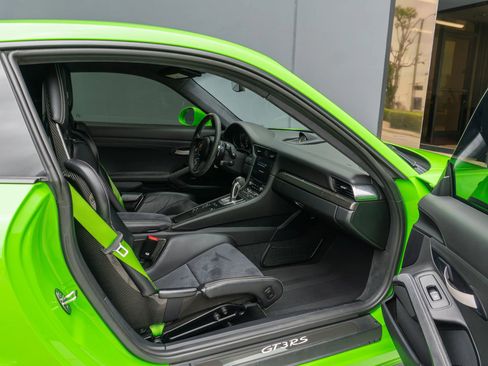 Used 2019 Porsche 911 GT3 RS RWD image 50