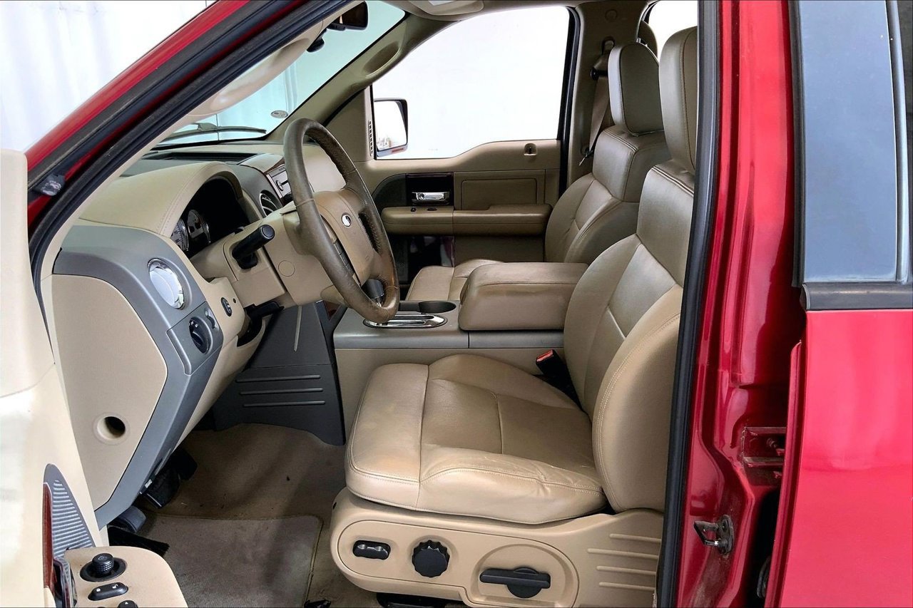 Used 2007 Ford F150 Lariat RWD image 15